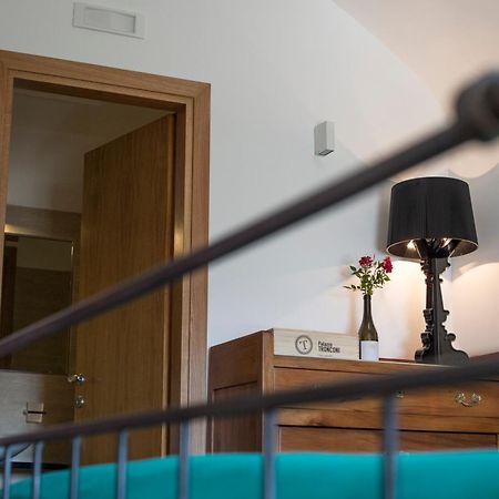 Palazzo Tronconi Villa Arce Kültér fotó