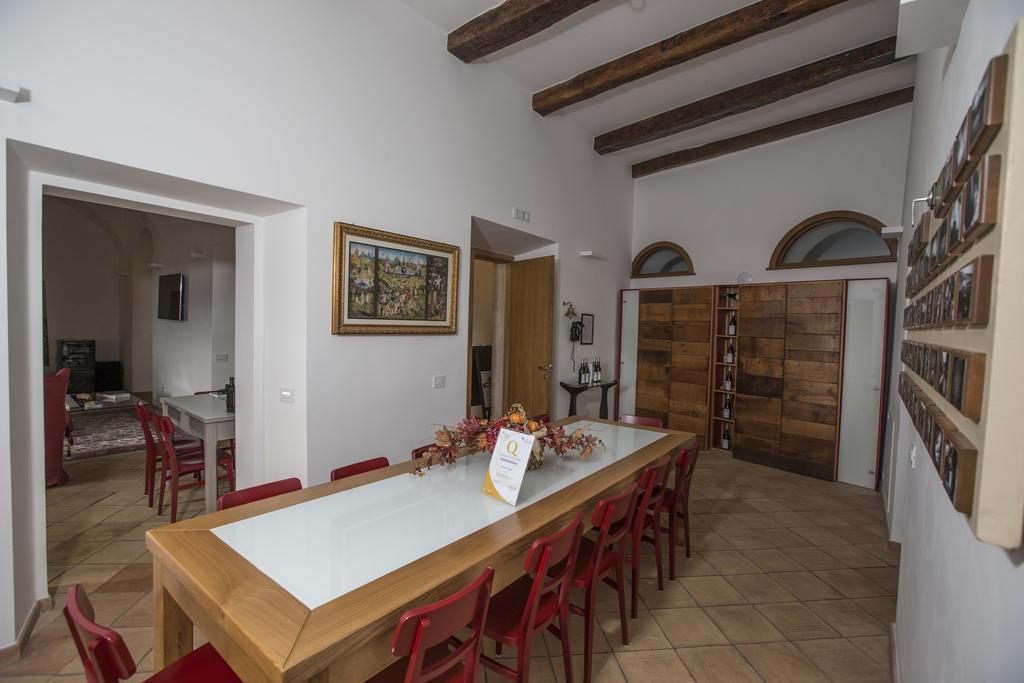 Palazzo Tronconi Villa Arce Kültér fotó